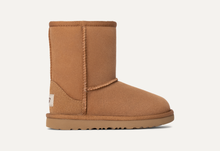 Load image into Gallery viewer, UGG - Kids&#39; Classic II Boot - Clique Apparel