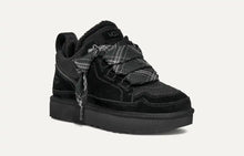 Load image into Gallery viewer, UGG - Women&#39;s Lowmel - BLACK - Clique Apparel