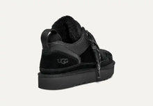 Load image into Gallery viewer, UGG - Women&#39;s Lowmel - BLACK - Clique Apparel