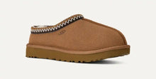 Load image into Gallery viewer, UGG - Women&#39;s Tasman II - CHESTNUT - Clique Apparel