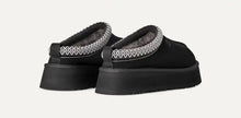 Load image into Gallery viewer, UGG - Women&#39;s Tazz II - BLACK - Clique Apparel