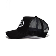 Load image into Gallery viewer, Von Dutch - Black &amp; White Trucker - Clique Apparel