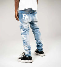 Load image into Gallery viewer, Mixed Emotion - Monogram denim blue wash - Clique Apparel