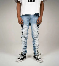 Load image into Gallery viewer, Mixed Emotion - monogram light blue washed blu/blk - Clique Apparel