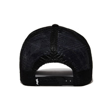 Load image into Gallery viewer, Von Dutch - Triple Black Trucker - Clique Apparel