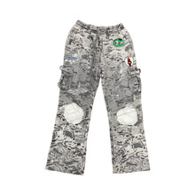 Load image into Gallery viewer, Triple Sevens - Camo Cargo Sweats - Clique Apparel