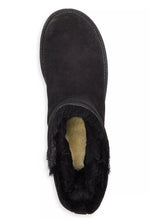 Load image into Gallery viewer, Ugg - Women Classic Short Fluff High Low (Black) - Clique Apparel